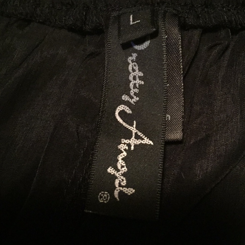 Pants - Picture 4 of 4